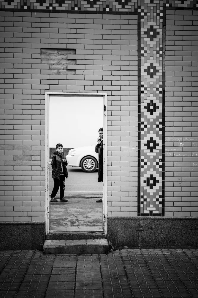 Street Photography in Samarkand, Uzbekistan - Photo No. 4618 by Przemek Wozny