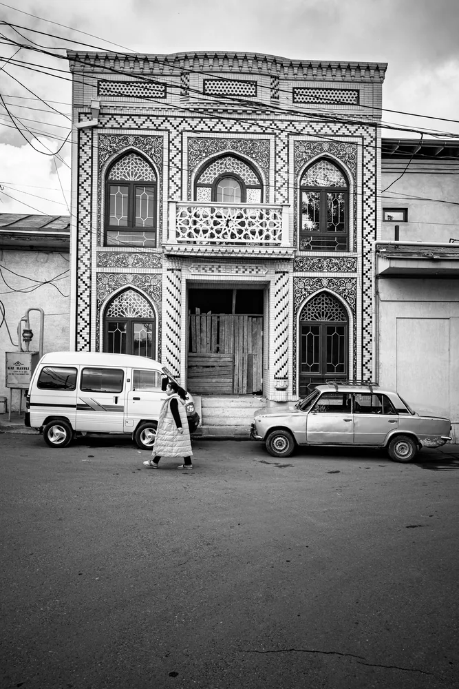 Street Photography in Samarkand, Uzbekistan - Photo No. 4638 by Przemek Wozny