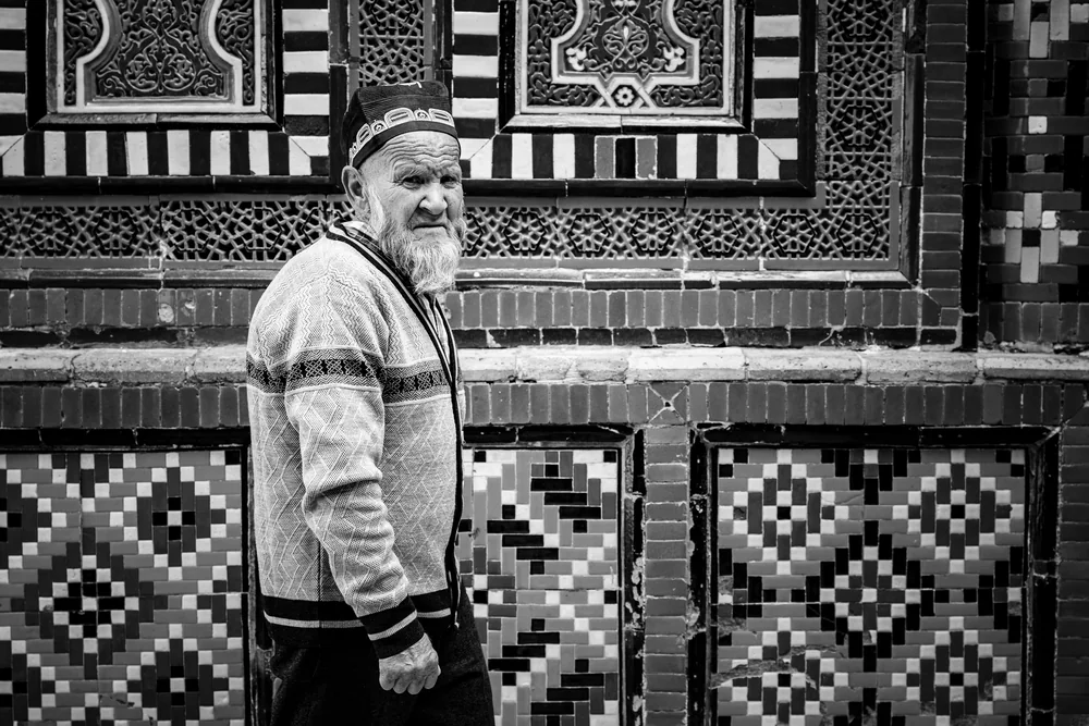 Street Photography in Samarkand, Uzbekistan - Photo No. 4865 by Przemek Wozny