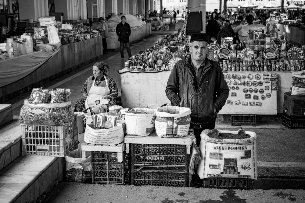 Street Photography in Samarkand, Uzbekistan - Photo No. 4994 by Przemek Wozny