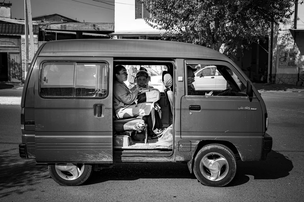 Street Photography in Samarkand, Uzbekistan - Photo No. 5424 by Przemek Wozny