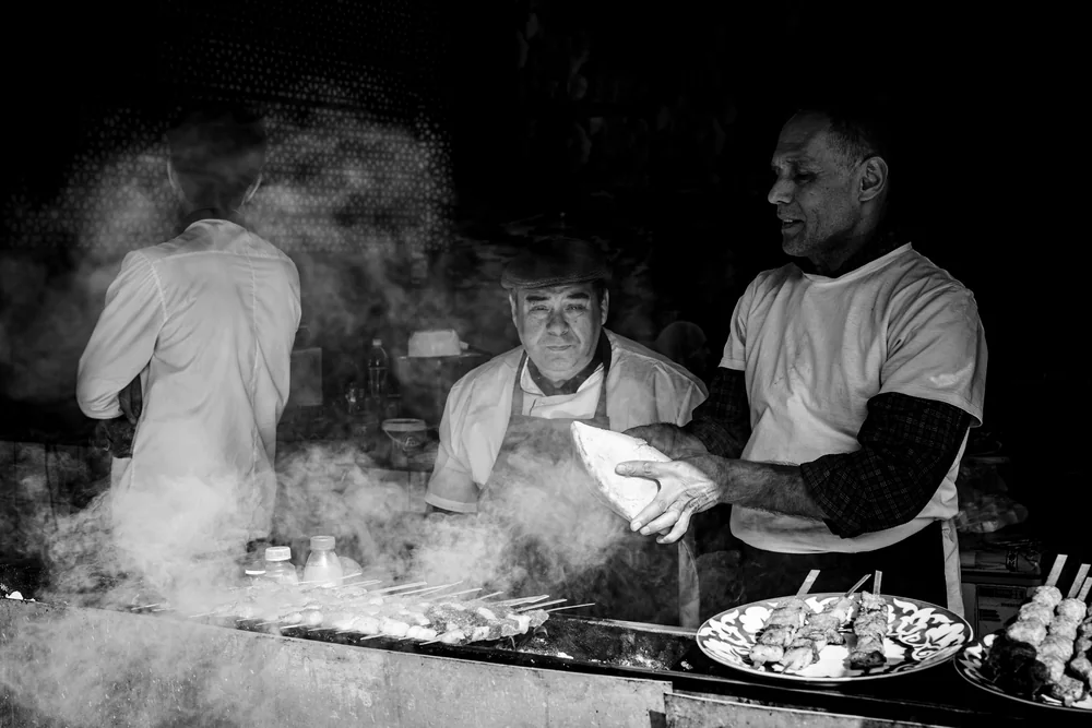 Street Photography in Tashkent, Uzbekistan - Photo No. 1200 by Przemek Wozny