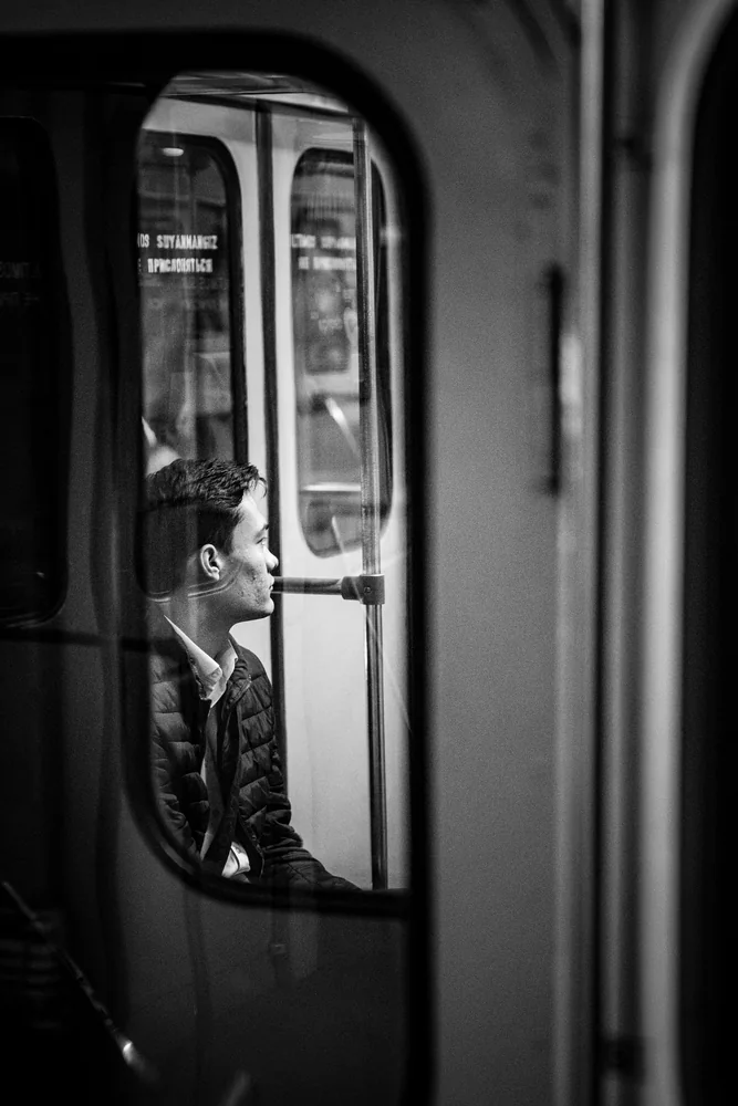 Street Photography in Tashkent, Uzbekistan - Photo No. 1736 by Przemek Wozny