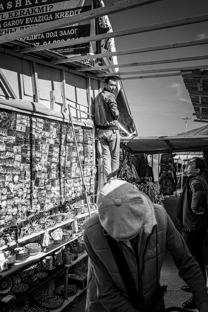 Street Photography in Tashkent, Uzbekistan - Photo No. 1834 by Przemek Wozny