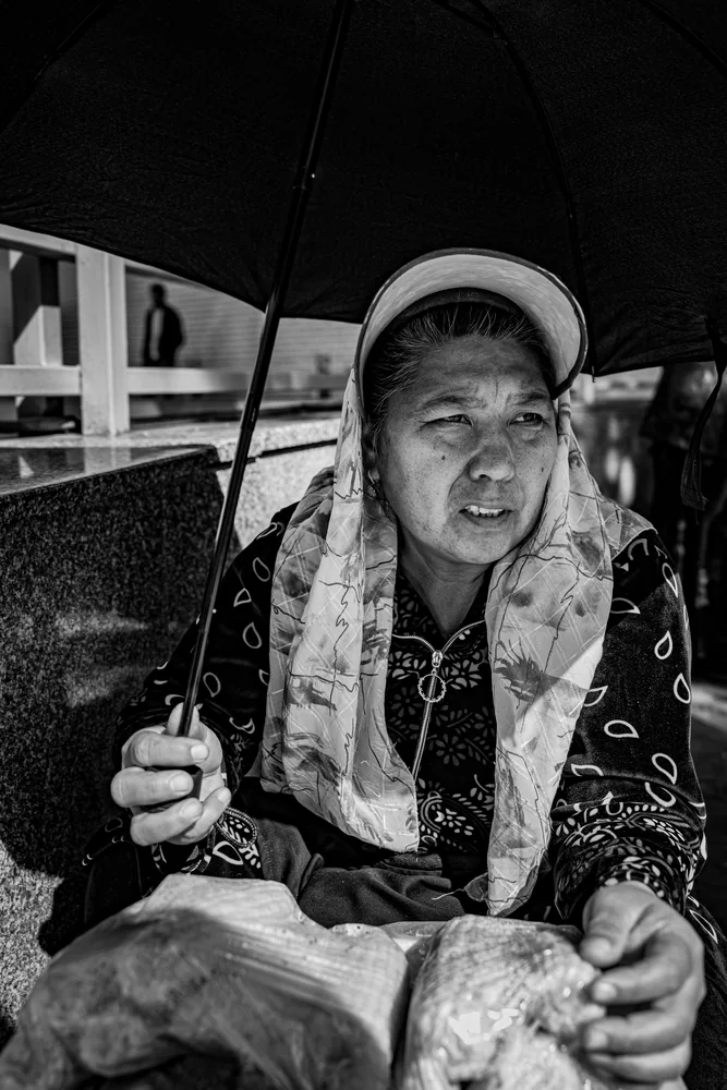 Street Photography in Tashkent, Uzbekistan - Photo No. 1955 by Przemek Wozny