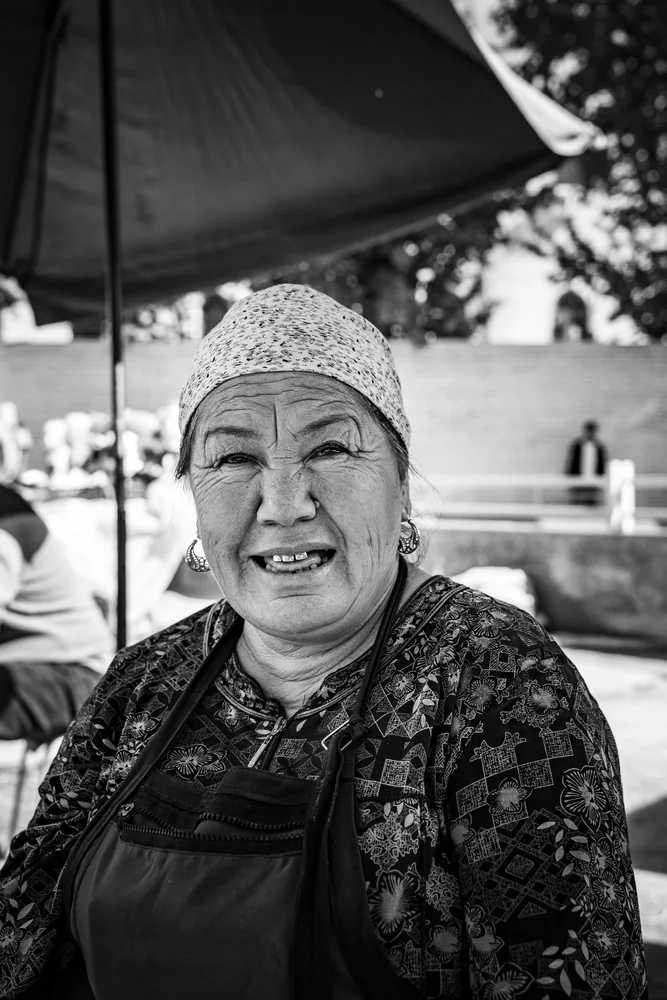 Street Photography in Tashkent, Uzbekistan - Photo No. 1969 by Przemek Wozny
