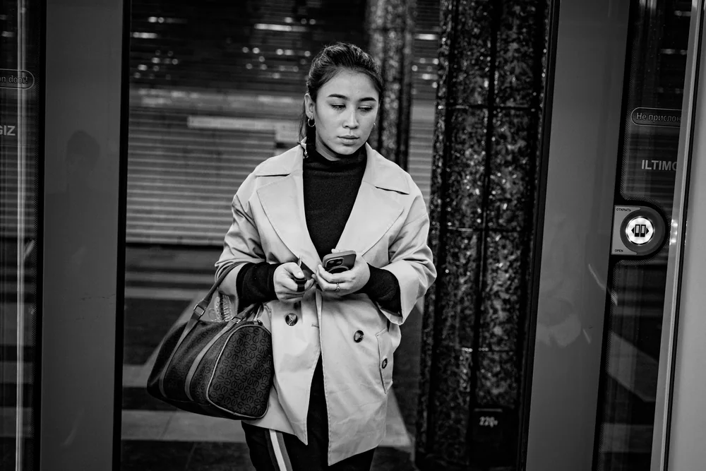 Street Photography in Tashkent, Uzbekistan - Photo No. 6162 by Przemek Wozny