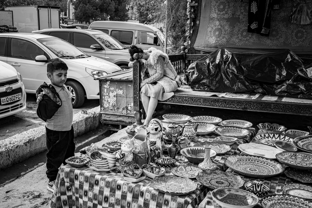 Street Photography in Tashkent, Uzbekistan - Photo No. 6356 by Przemek Wozny