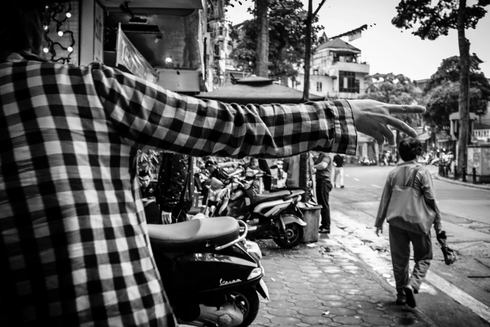 Street Photography in Hanoi, Vietnam - Photo No. 1913 by Przemek Wozny