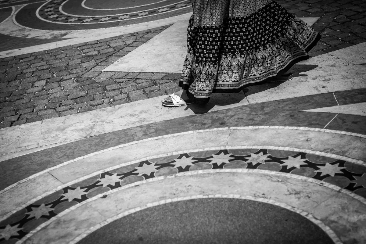 Street Photography Album: Budapest, Hungary