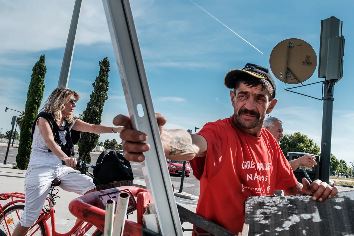 Street Photography Album: Saragossa, Valencia, Spain